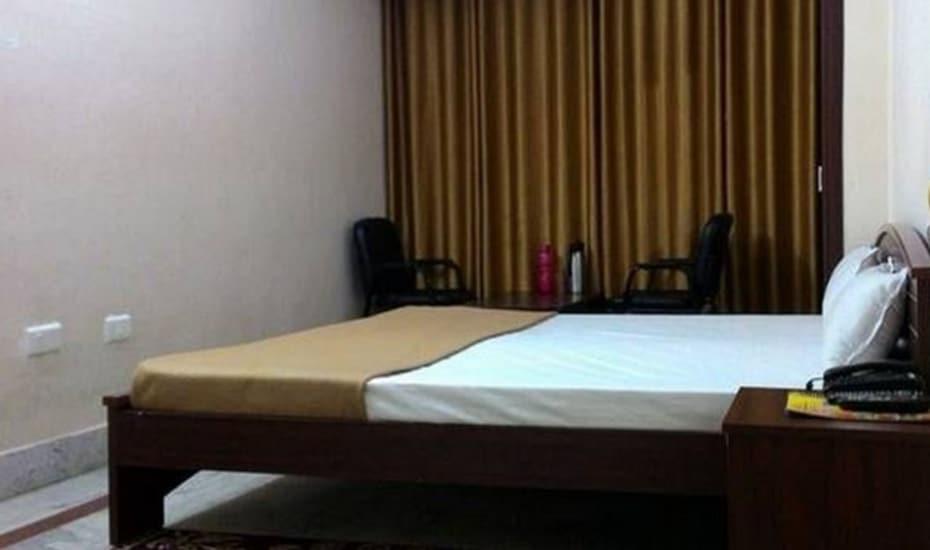 Hotel Tushtaya Residency Goddā Extérieur photo